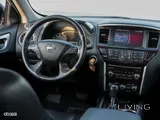 Nissan Pathfinder SV